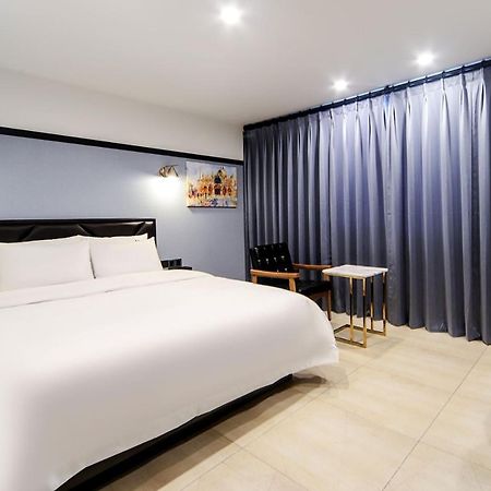 온나 호텔 대연동 부산 Daeyeon Onna Hotel Daeyeon Busan Extérieur photo